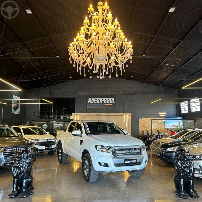 FORD - RANGER - 2018/2019 - BRANCA - R$ 139.800,00