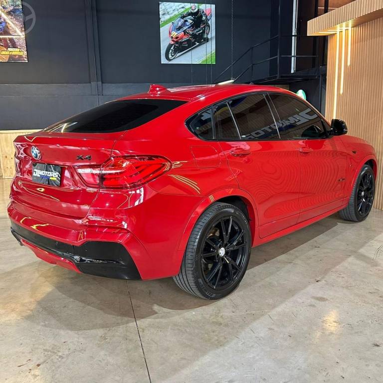 BMW - X4 3.0 M SPORT 35I 4X4 24V TURBO 4P AUTOMATICO - 2016/2016 - VERMELHA - R$ 179.800,00