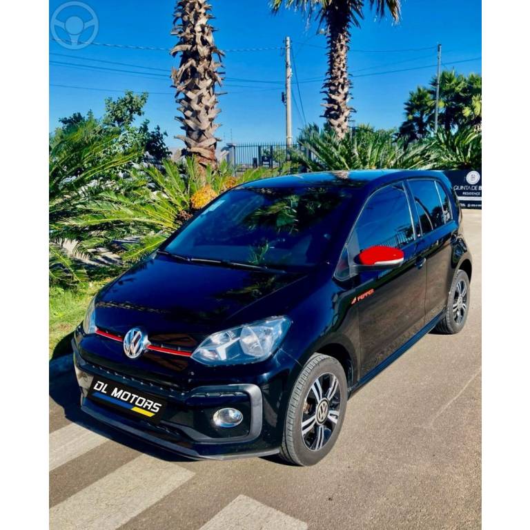 VOLKSWAGEN - UP - 2017/2018 - PRETA - R$ 67.900,00