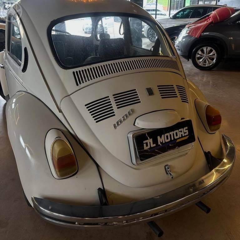 VOLKSWAGEN - FUSCA 1300 - 1976/1976 - BRANCA - R$ 17.800,00