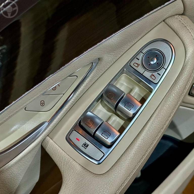 MERCEDES-BENZ - C 180 - 2016/2016 - PRETA - R$ 112.800,00