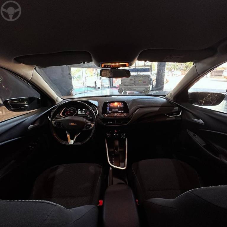 CHEVROLET - ONIX - 2019/2020 - PRETA - R$ 73.800,00