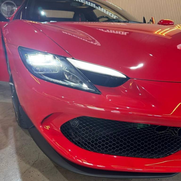 FERRARI - FF - 2025/2025 - VERMELHA - R$ 3.999.800,00