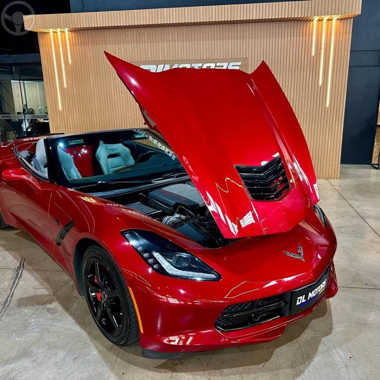 CHEVROLET - CORVETTE - 2014/2014 - VERMELHA - R$ 659.800,00