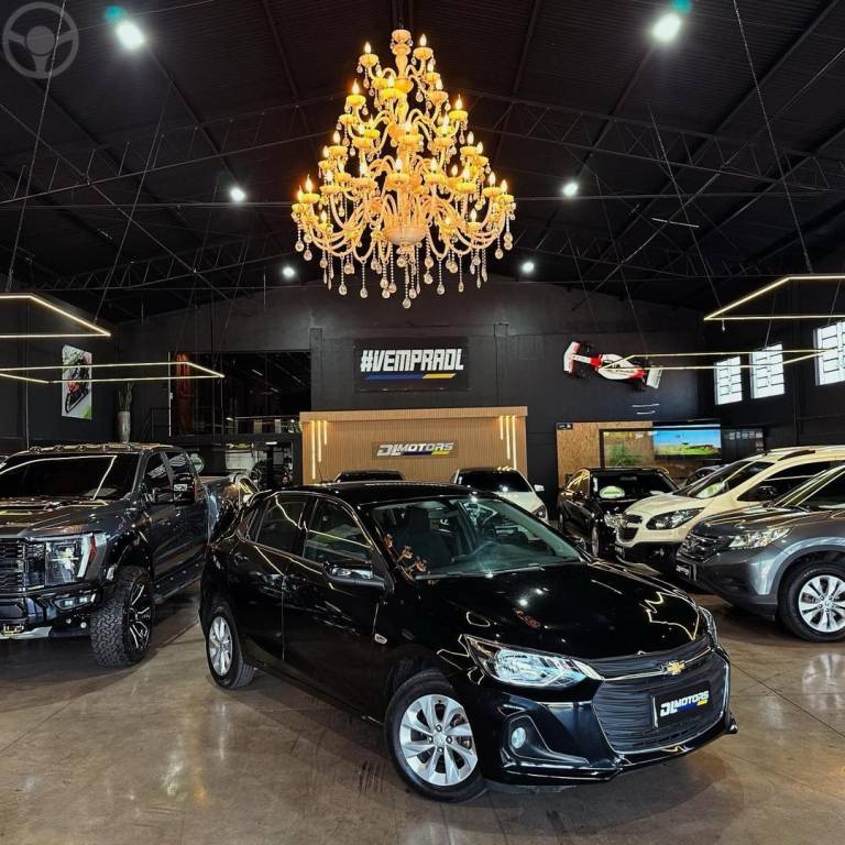 CHEVROLET - ONIX - 2019/2020 - PRETA - R$ 73.800,00