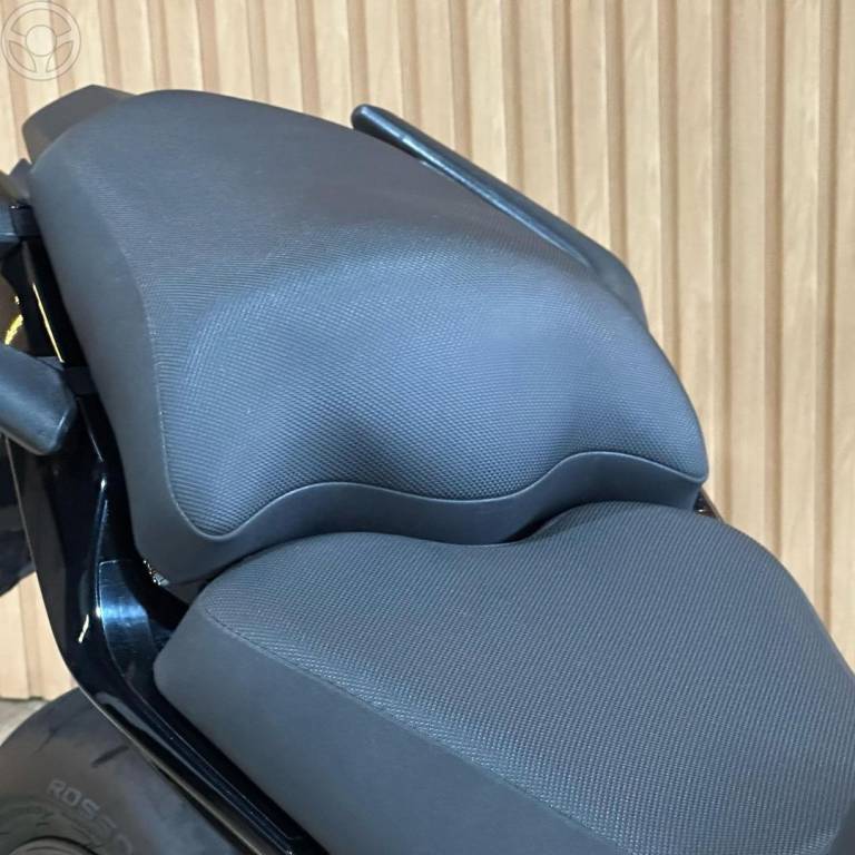 YAMAHA - XJ6 N ABS - 2016/2017 - CINZA - R$ 53.800,00