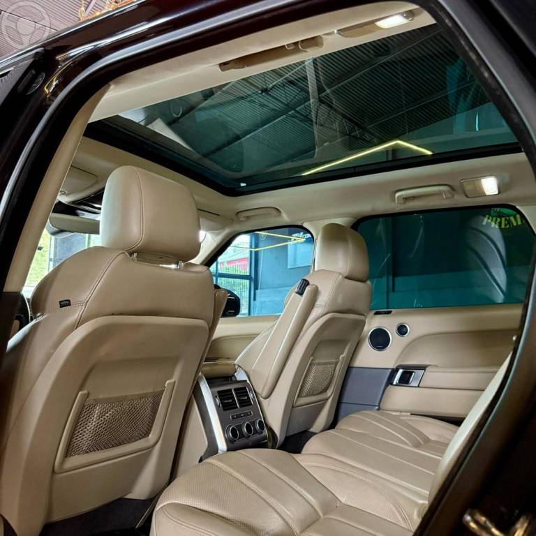 LAND ROVER - LR R.R SPT 3.0 TD HSE - 2016/2017 - PRETA - R$ 239.800,00