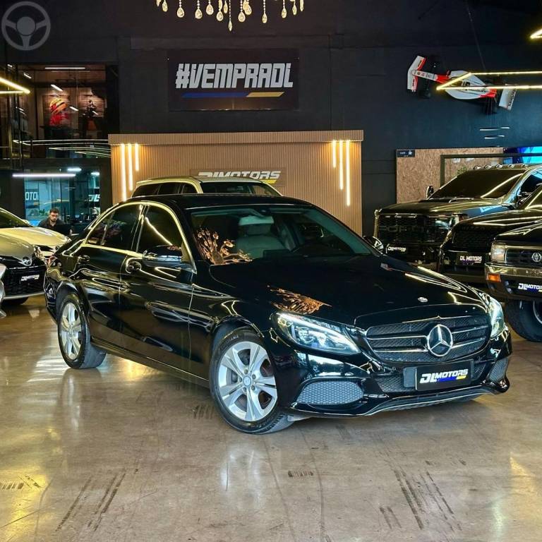 MERCEDES-BENZ - C 180 - 2016/2016 - PRETA - R$ 112.800,00