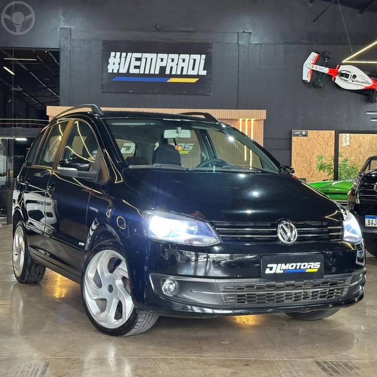 VOLKSWAGEN - SPACEFOX - 2012/2012 - PRETA - R$ 43.800,00