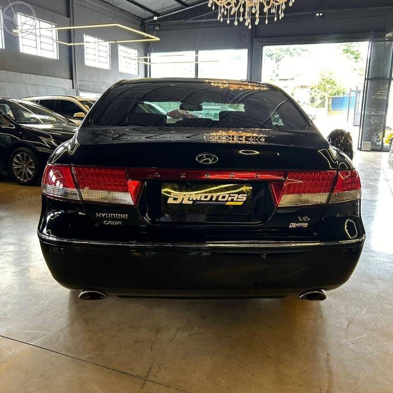 HYUNDAI - AZERA - 2009/2010 - PRETA - R$ 39.800,00