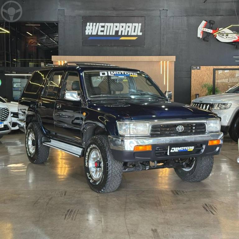 TOYOTA - HILUX SW4 2.7 SR 4X2 16V FLEX 4P MANUAL - 1993/1993 - AZUL - R$ 85.800,00