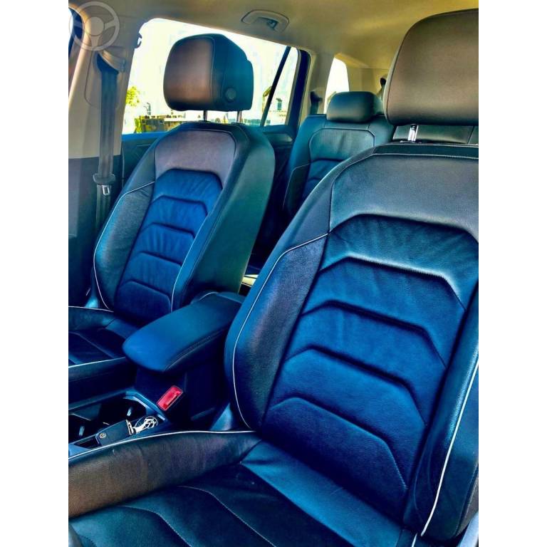 VOLKSWAGEN - TIGUAN - 2019/2020 - PRETA - R$ 146.000,00