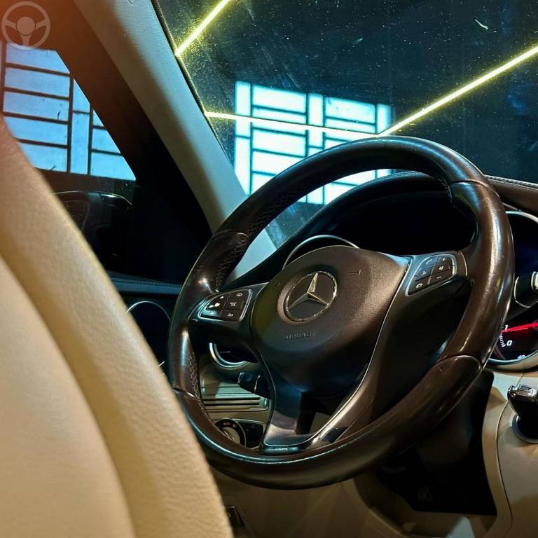 MERCEDES-BENZ - C 180 - 2016/2016 - PRETA - R$ 112.800,00
