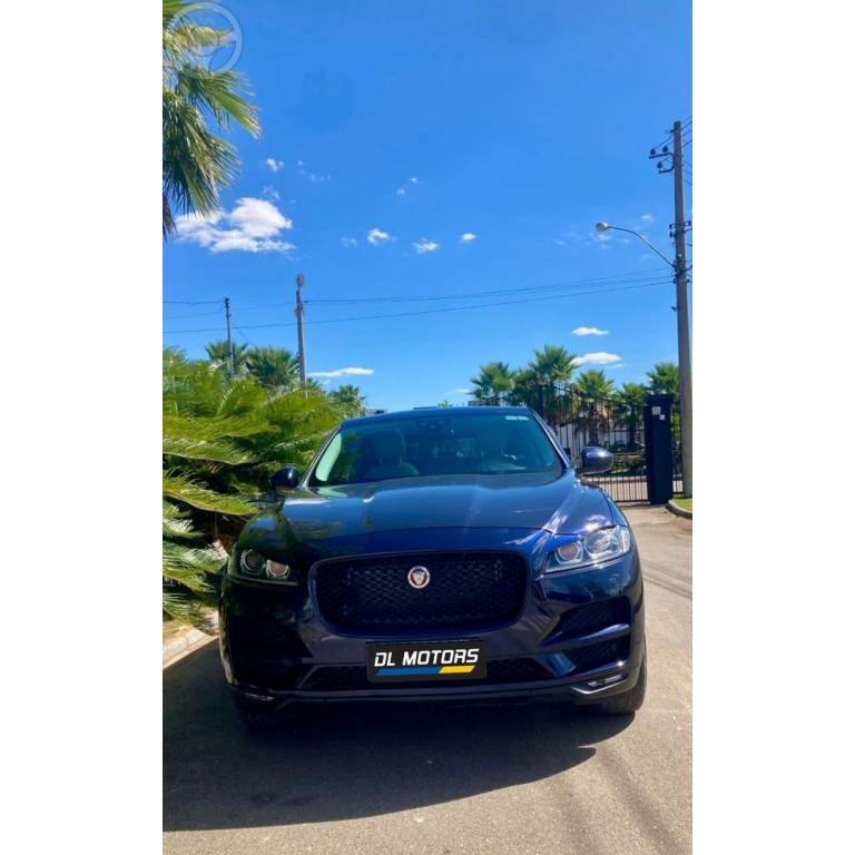 JAGUAR - F-PACE 2.0 16V TURBO DIESEL PRESTIGE AWD 4P AUTOMATICO - 2017/2018 - AZUL - R$ 198.000,00