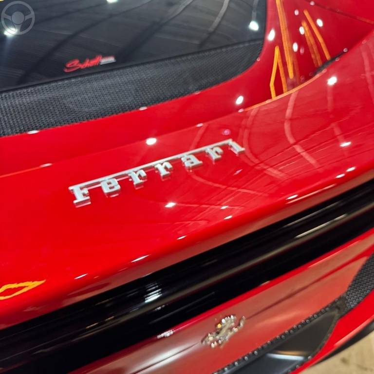 FERRARI - FF - 2025/2025 - VERMELHA - R$ 3.999.800,00