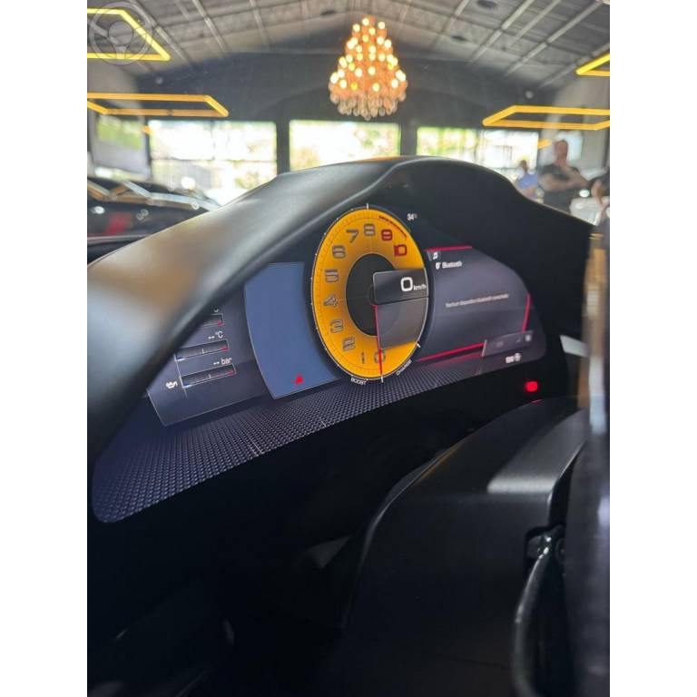 FERRARI - FF - 2025/2025 - VERMELHA - R$ 3.999.800,00