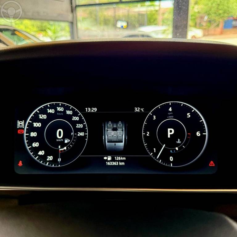 LAND ROVER - LR R.R SPT 3.0 TD HSE - 2016/2017 - PRETA - R$ 239.800,00