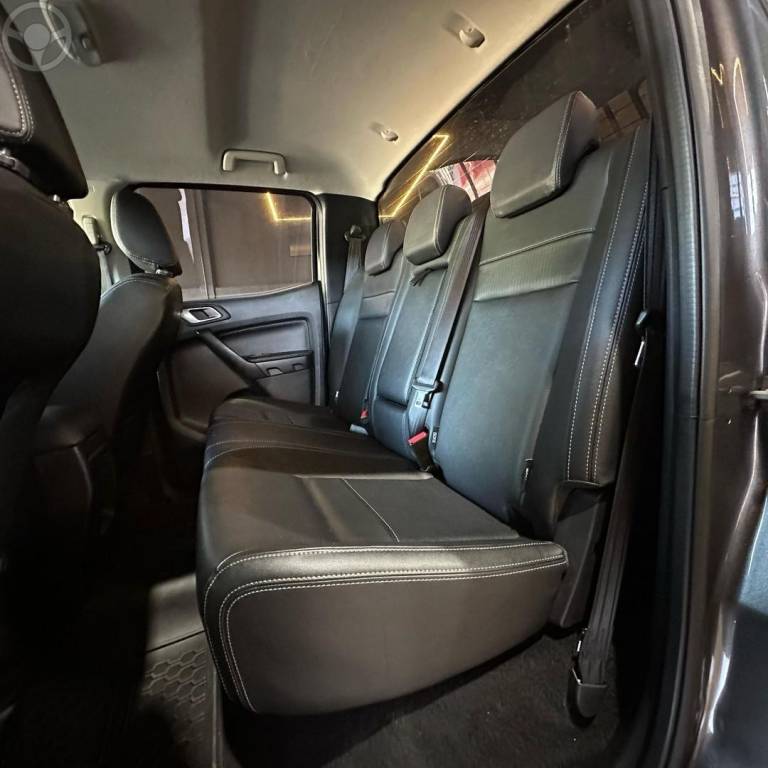 FORD - RANGER - 2021/2022 - CINZA - R$ 153.800,00