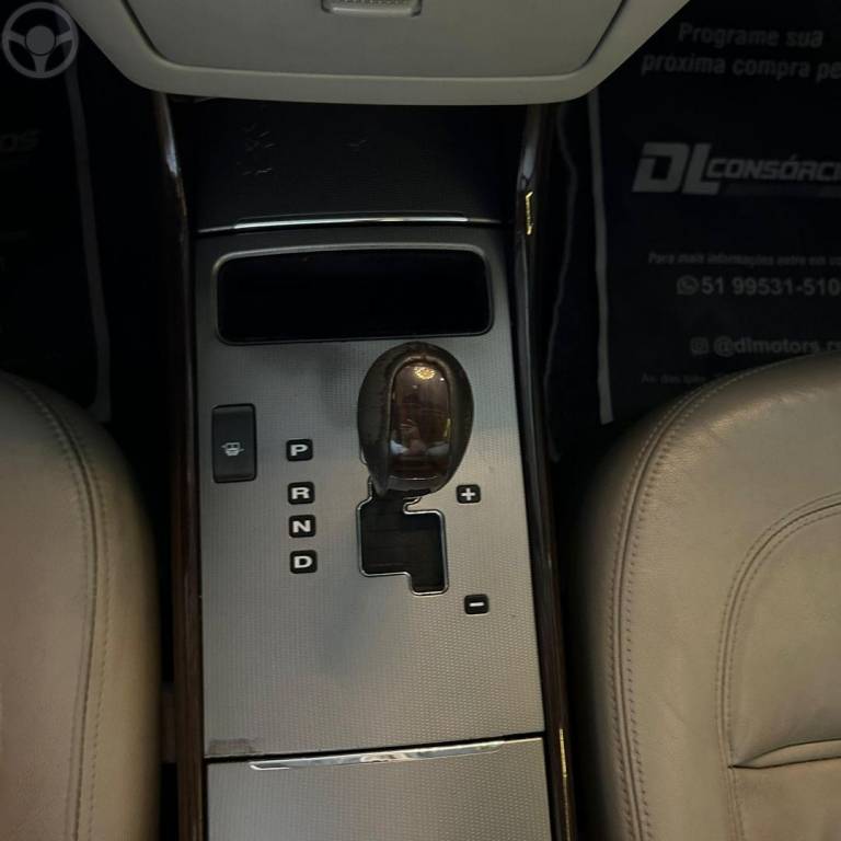 HYUNDAI - AZERA - 2009/2010 - PRETA - R$ 39.800,00