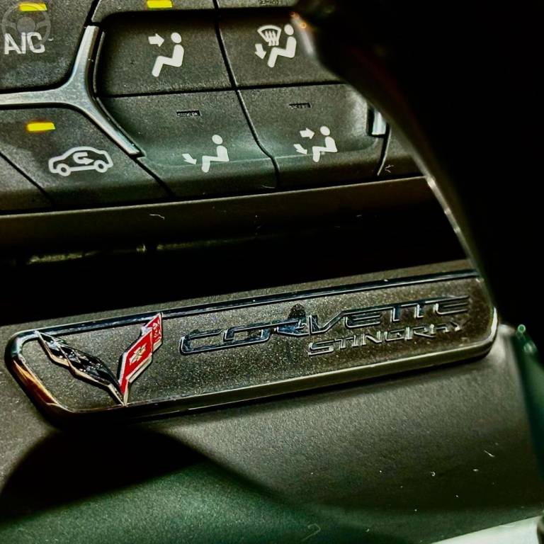 CHEVROLET - CORVETTE - 2014/2014 - VERMELHA - R$ 659.800,00