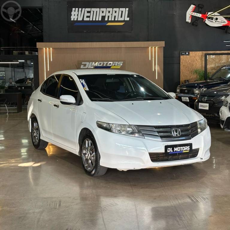 HONDA - CITY - 2012/2012 - BRANCA - R$ 55.800,00