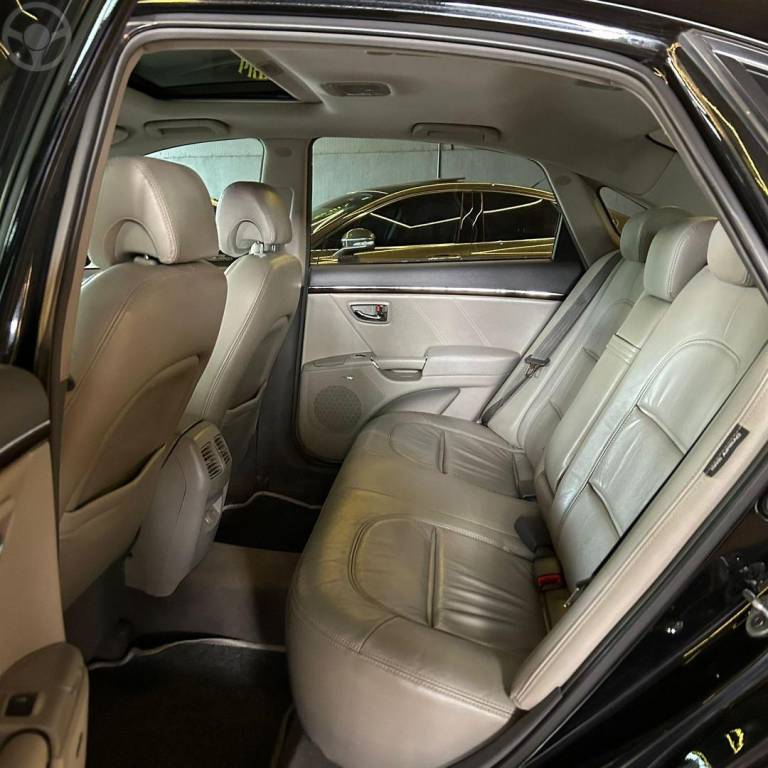 HYUNDAI - AZERA - 2009/2010 - PRETA - R$ 39.800,00