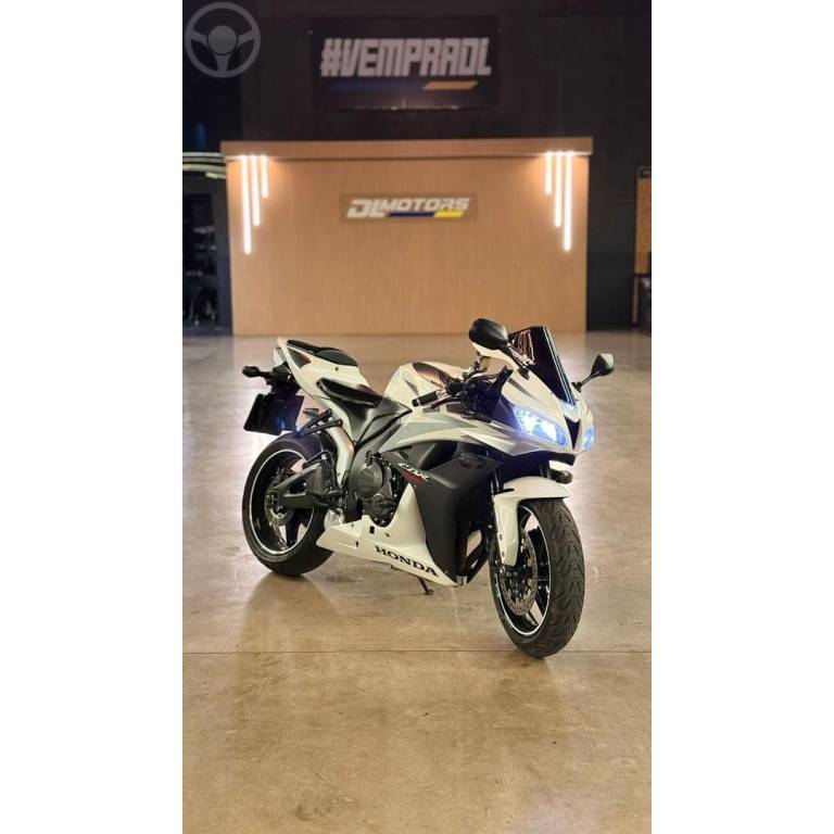 HONDA - CBR 600RR - 2007/2007 - BRANCA - R$ 40.800,00