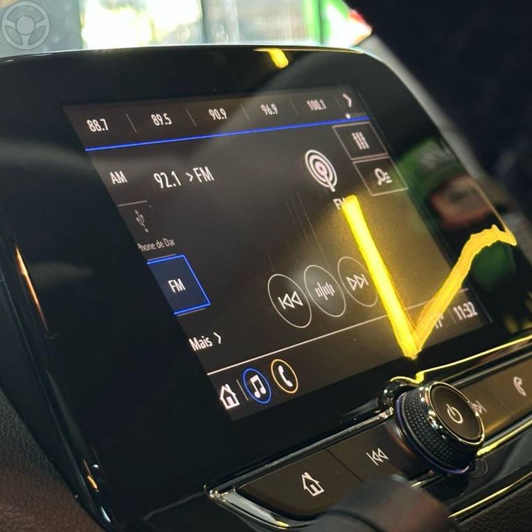 CHEVROLET - ONIX - 2019/2020 - PRETA - R$ 73.800,00