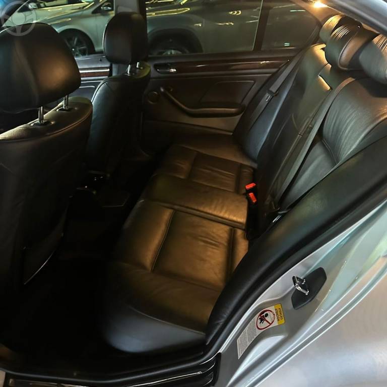 BMW - 330I - 2003/2004 - PRATA - R$ 59.800,00