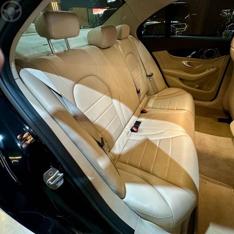 MERCEDES-BENZ - C 180 - 2016/2016 - PRETA - R$ 112.800,00